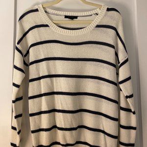 F21 Crew Neck Stripe Sweater